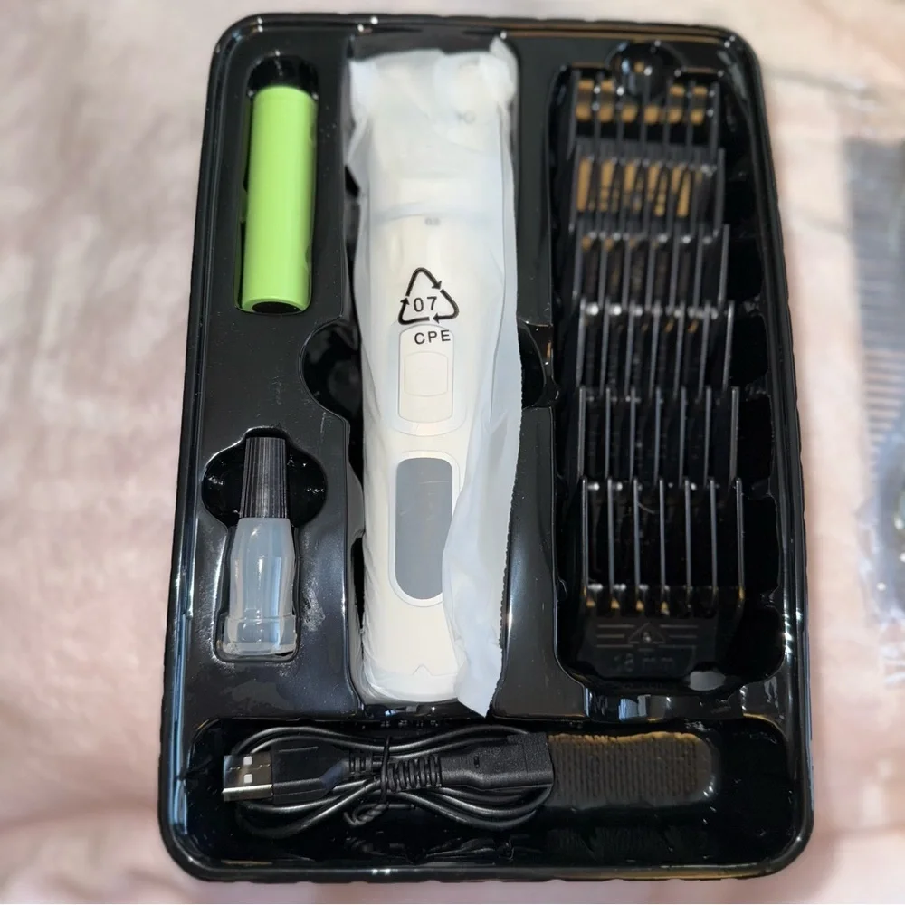 Dog Clippers Professional Heavy Duty Dog Grooming Clipper 3-Speed Low Noise New